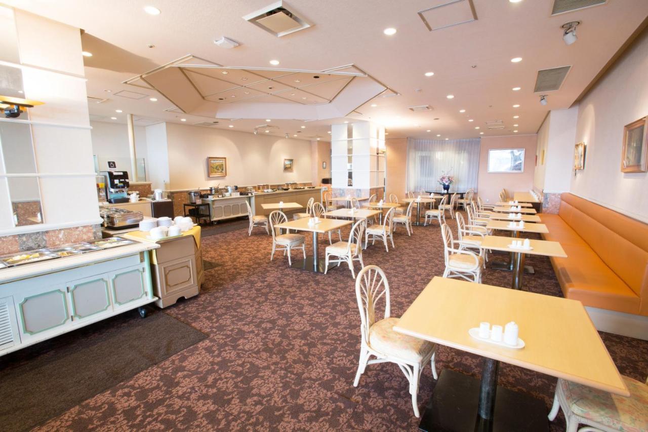 Toyama Chitetsu Hotel المظهر الخارجي الصورة