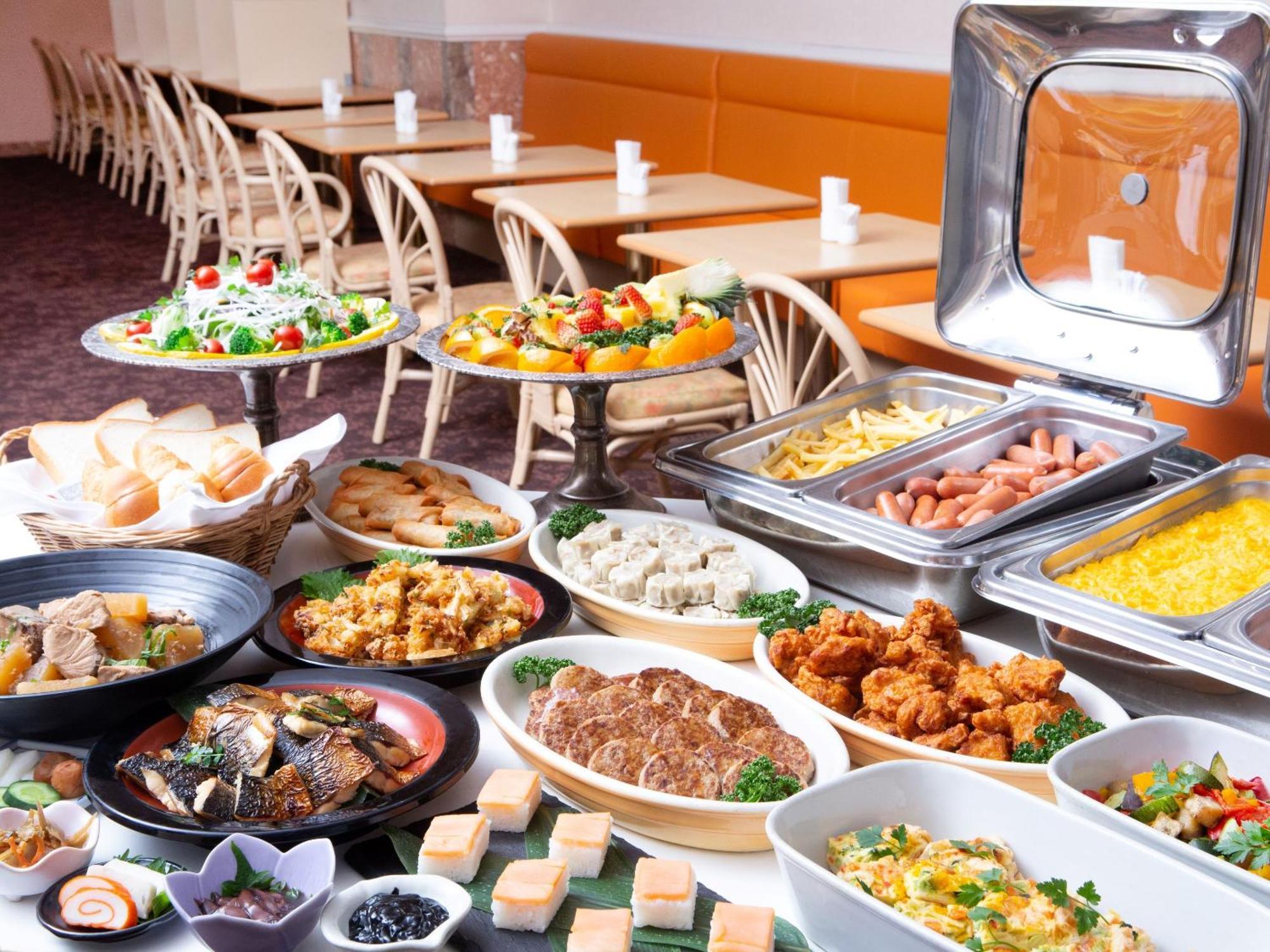 Toyama Chitetsu Hotel المظهر الخارجي الصورة